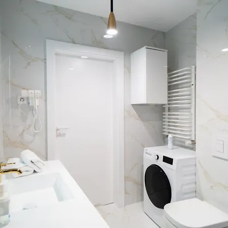 Swierkowy 14 Dolina Szczescia Invest شقة