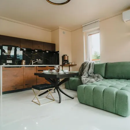 Swierkowy 14 Dolina Szczescia Invest Apartamento *